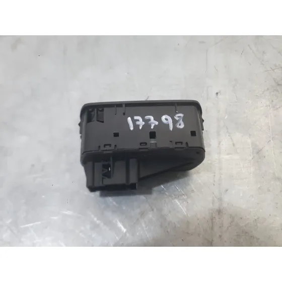 Mando Elevalunas Delantero Izquierdo para Opel Corsa E (X15)