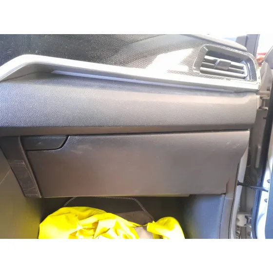 Guantera para Kia Niro I (De)
