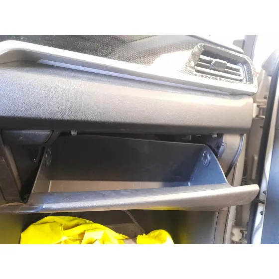 Guantera para Kia Niro I (De)