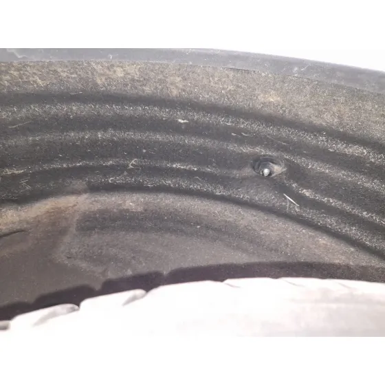 Plastico Pase Rueda Tras. Dch. para Kia Niro I (De)