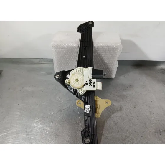 Elevalunas Delantero Derecho para Renault Clio V (B7_)