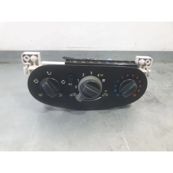 Mando Calefaccion / Aire Acondicionado para Dacia Sandero (Bs_)