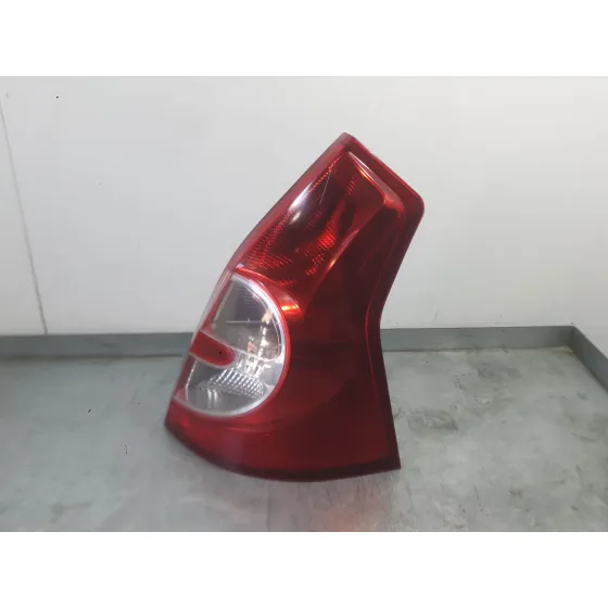 Piloto Trasero Derecho para Dacia Sandero (Bs_)