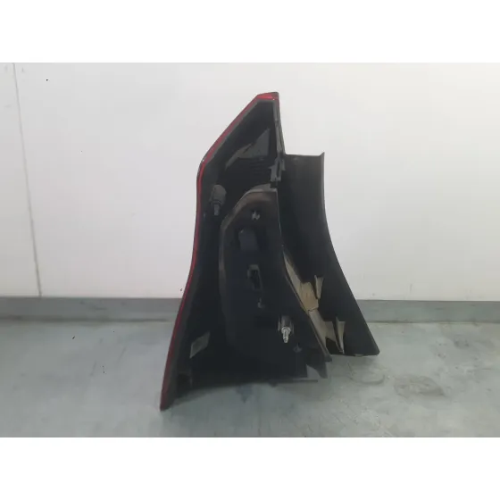 Piloto Trasero Derecho para Dacia Sandero (Bs_)
