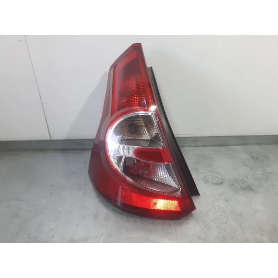 Piloto Trasero Izquierdo para Dacia Sandero (Bs_)
