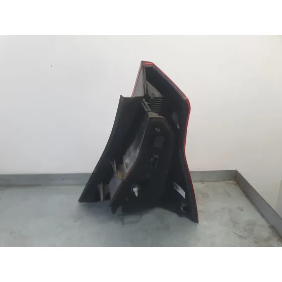 Piloto Trasero Izquierdo para Dacia Sandero (Bs_)