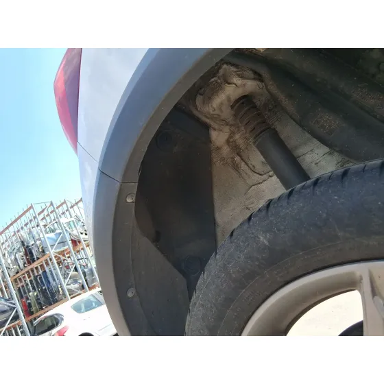 Plastico Pase Rueda Tras. Dch. para Dacia Sandero Ii (B8_)