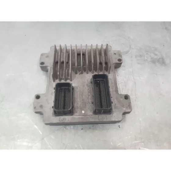 Centralita Motor Uce para Opel Corsa E (X15)