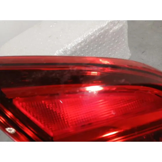 Piloto Trasero Izquierdo Interior para Opel Corsa E (X15)