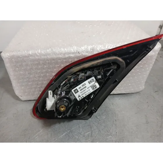 Piloto Trasero Izquierdo Interior para Opel Corsa E (X15)