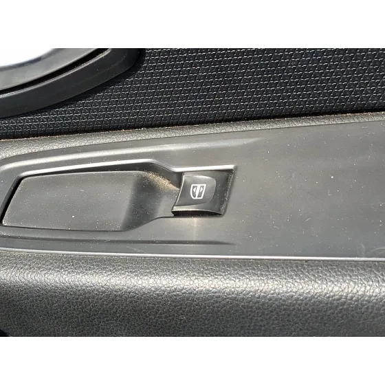 Mando Elevalunas Delantero Derecho para Renault Clio Iv (Bh_)