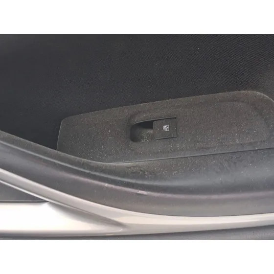 Mando Elevalunas Delantero Derecho para Opel Astra K (B16)