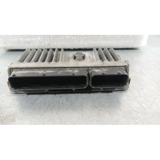Centralita Motor Uce para Toyota Corolla (E21)