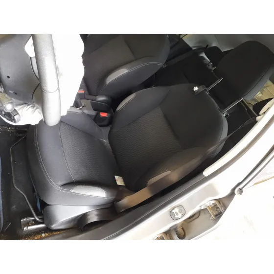 Asiento Delantero Izquierdo para Peugeot 208 I (Ca_, Cc_)