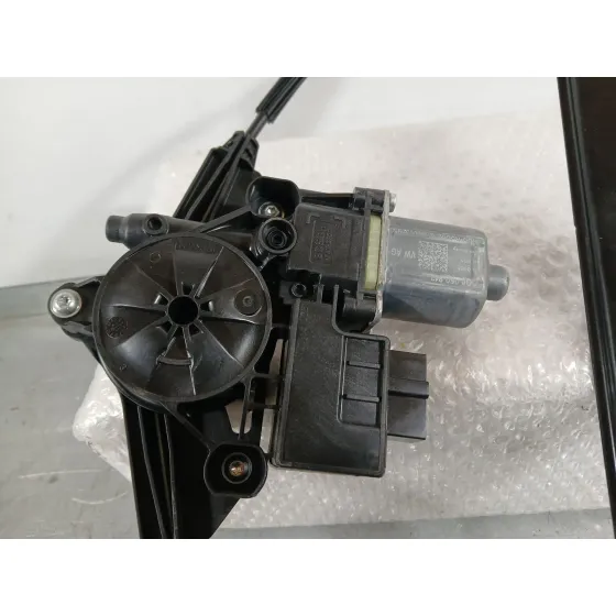 Elevalunas Trasero Derecho para Volkswagen Golf Sportsvan Vii (Am1, An1)