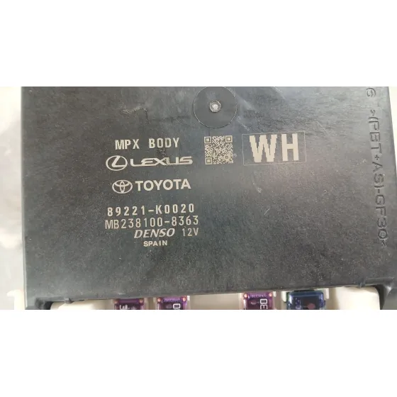 Caja Reles / Fusibles para Toyota Yaris (_P21_, _Pa1_, _Ph1_)