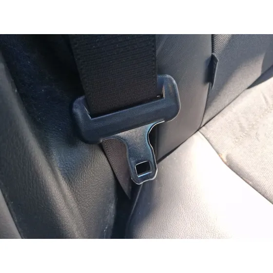 Cinturon Seguridad Trasero Derecho para Toyota Yaris (_P13_)