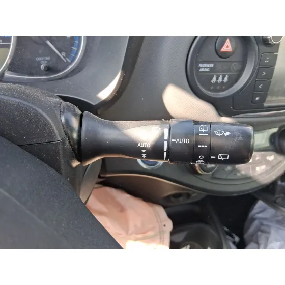 Mando Luces Y Limpia para Toyota Yaris (_P13_)