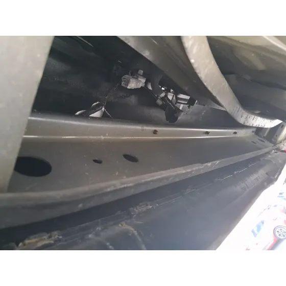 Refuerzo Paragolpes Trasero para Toyota Yaris (_P13_)