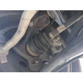 Mangueta Delantera Izquierda para Toyota Yaris (_P13_)