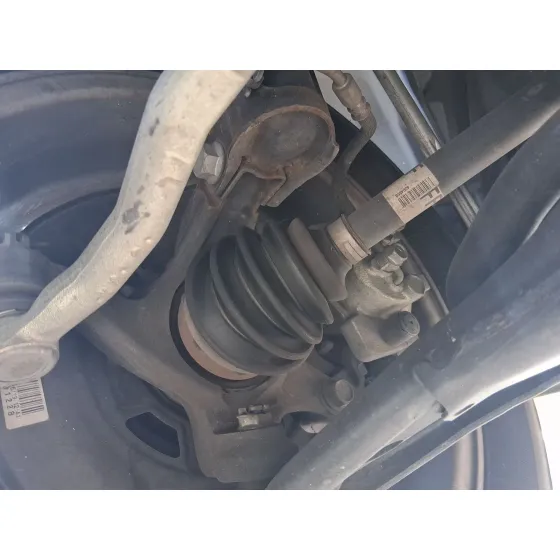 Mangueta Delantera Izquierda para Toyota Yaris (_P13_)
