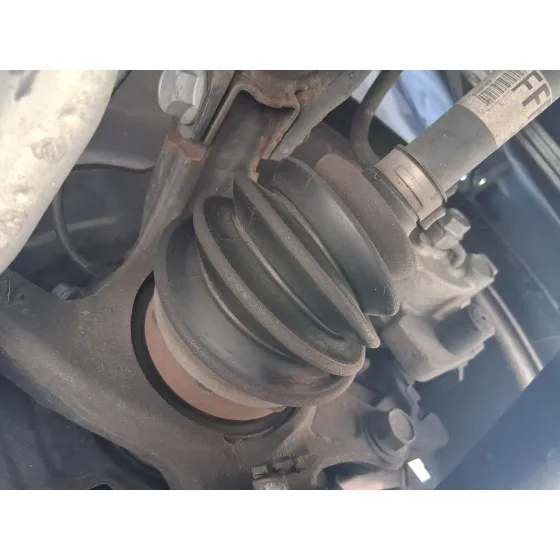 Transmision Delantera Izquierda para Toyota Yaris (_P13_)