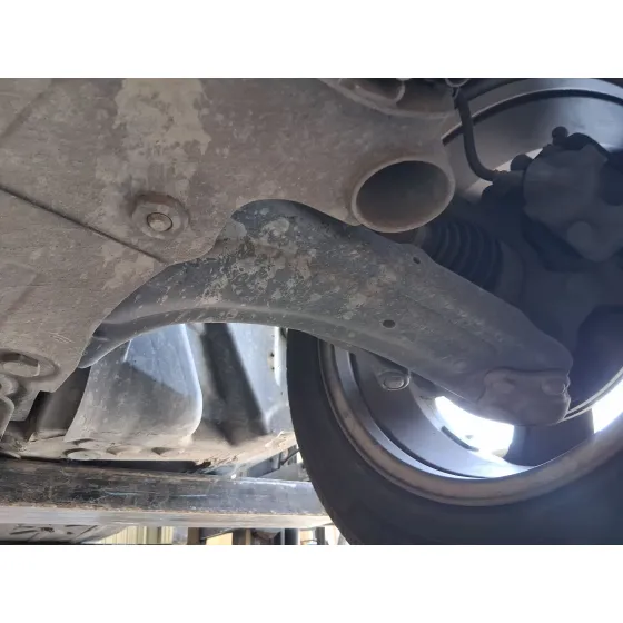 Brazo Suspension Inferior Delantero Izquierdo para Renault Megane Iii Hatchback (Bz0/1_, B3_)