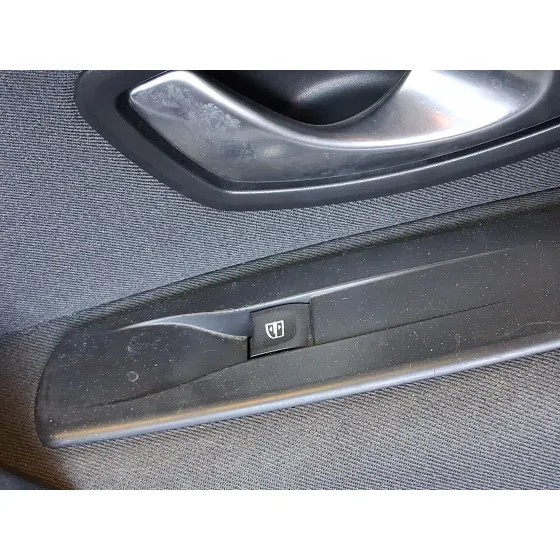 Mando Elevalunas Delantero Derecho para Renault Megane Iii Hatchback (Bz0/1_, B3_)