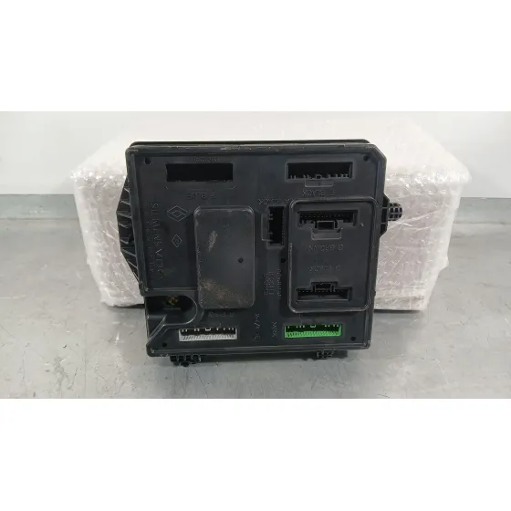 Caja Reles / Fusibles para Renault Megane Iii Hatchback (Bz0/1_, B3_)