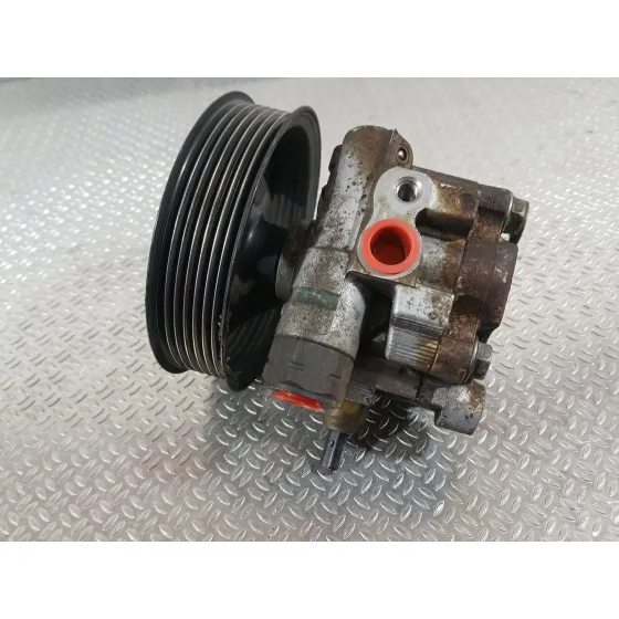 Bomba Direccion para Toyota Avensis Sedan (_T25_)