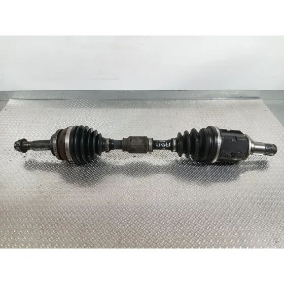Transmision Delantera Izquierda para Toyota Avensis Sedan (_T25_)