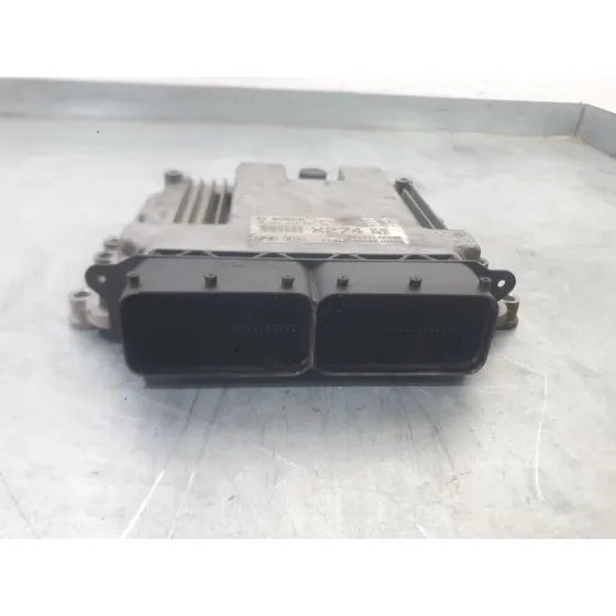Centralita Motor Uce para Kia Carens Iv