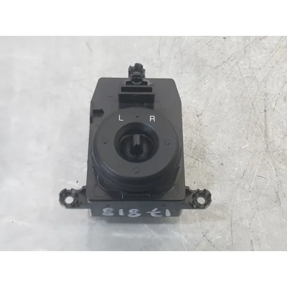 Mando Retrovisor para Kia Carens Iv