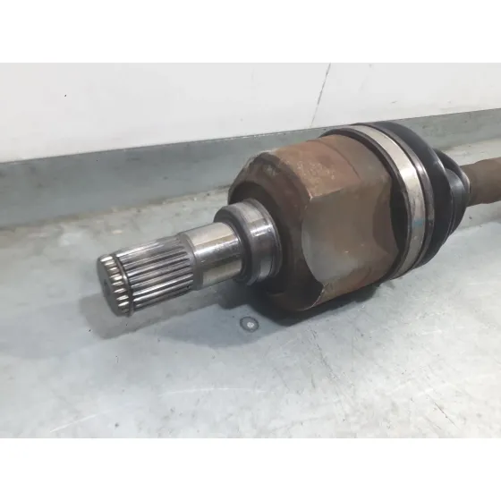 Transmision Delantera Derecha para Kia Carens Iv