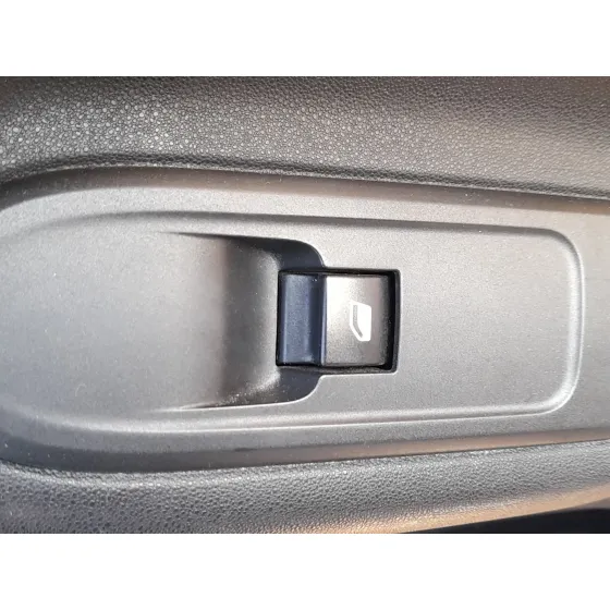 Mando Elevalunas Delantero Izquierdo para Citroën C3 Ii (Sc_)