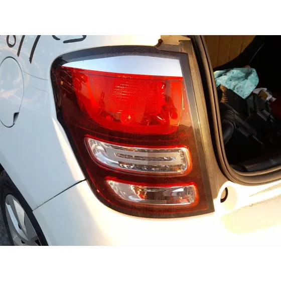 Piloto Trasero Izquierdo Exterior para Citroën C3 Ii (Sc_)