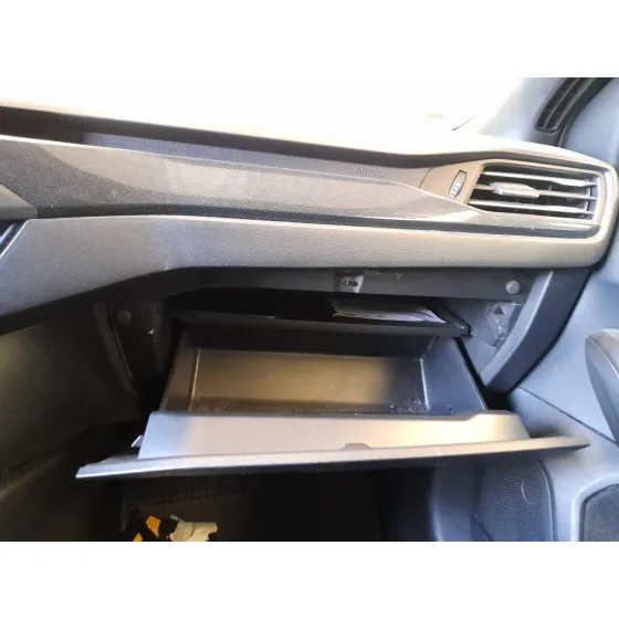 Guantera para Ford Focus Iv (Hn)