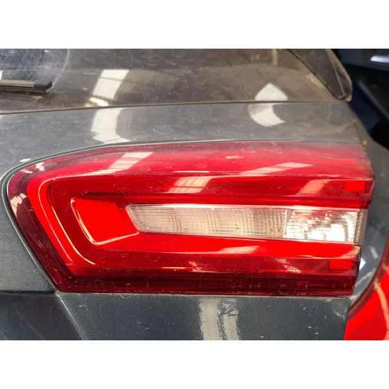 Piloto Trasero Derecho Interior para Ford Focus Iv (Hn)