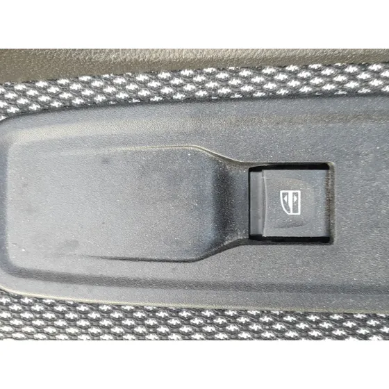 Mando Elevalunas Delantero Derecho para Dacia Sandero Iii