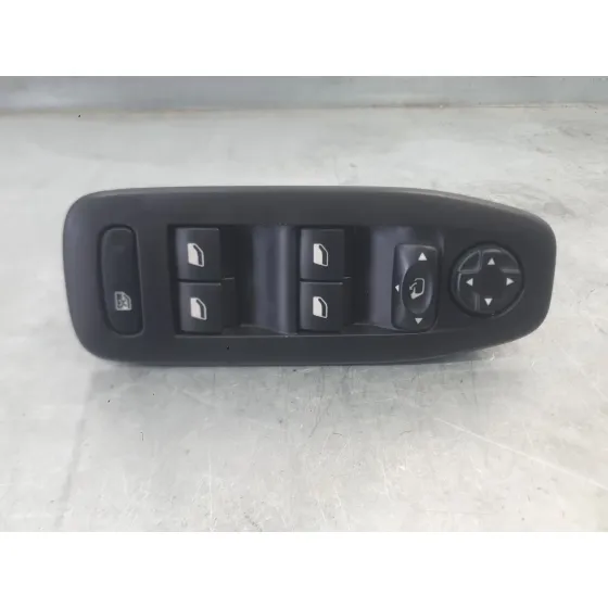 Mando Elevalunas Delantero Izquierdo para Peugeot 208 I (Ca_, Cc_)