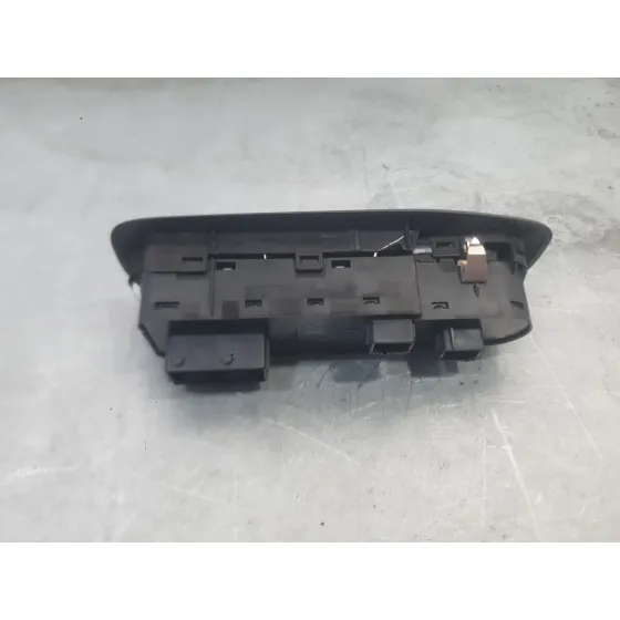Mando Elevalunas Delantero Izquierdo para Peugeot 208 I (Ca_, Cc_)