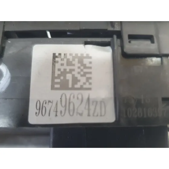Mando Elevalunas Delantero Izquierdo para Peugeot 208 I (Ca_, Cc_)