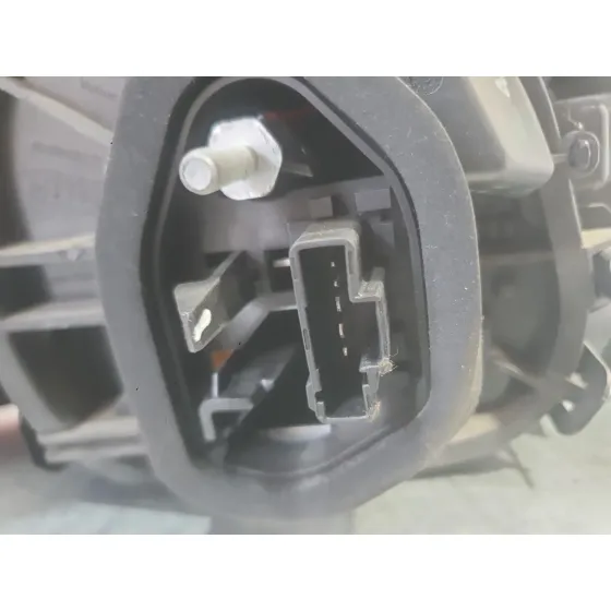 Piloto Trasero Derecho para Peugeot 208 I (Ca_, Cc_)