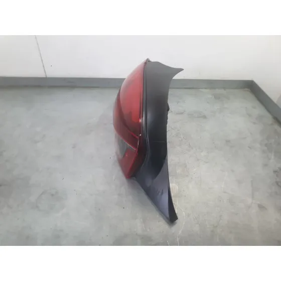 Piloto Trasero Izquierdo para Peugeot 208 I (Ca_, Cc_)