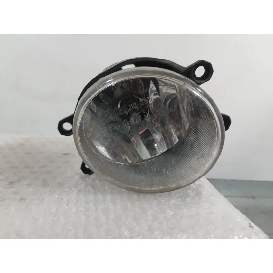 Faro Antiniebla Derecho para Toyota Yaris (_P13_)