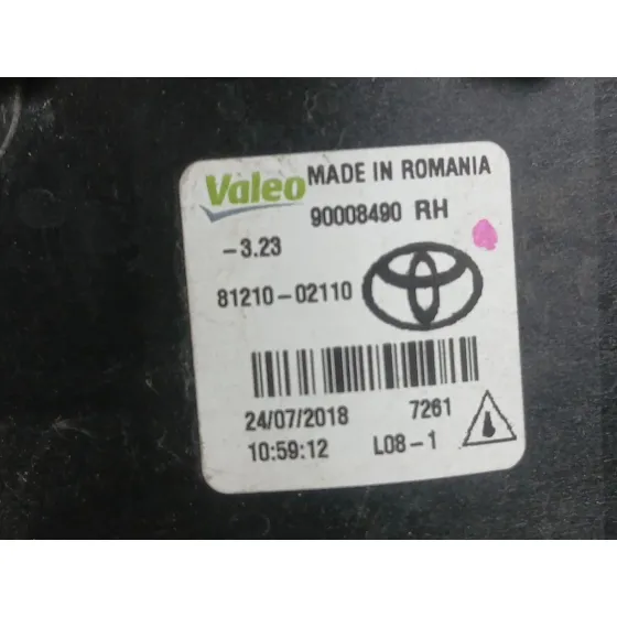 Faro Antiniebla Derecho para Toyota Yaris (_P13_)