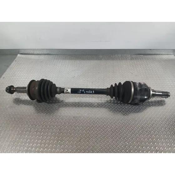 Transmision Delantera Izquierda para Toyota Yaris (_P13_)
