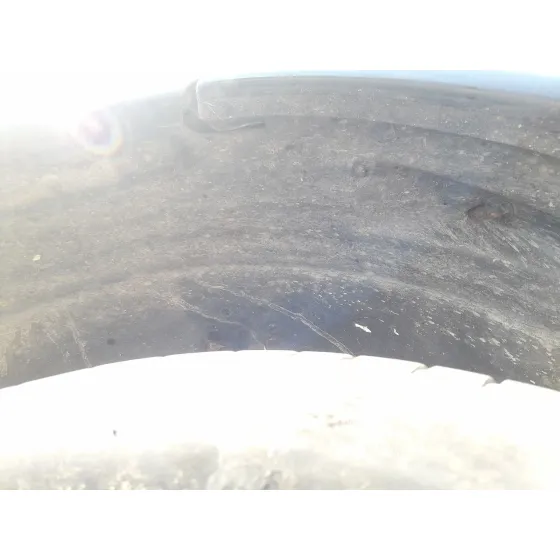 Plastico Pase Rueda Tras. Izq. para Mercedes-Benz Clase M (W163)