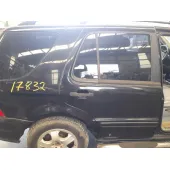 Puerta Trasera Derecha para Mercedes-Benz Clase M (W163)