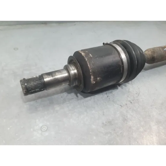Transmision Delantera Derecha para Mercedes-Benz Clase M (W163)